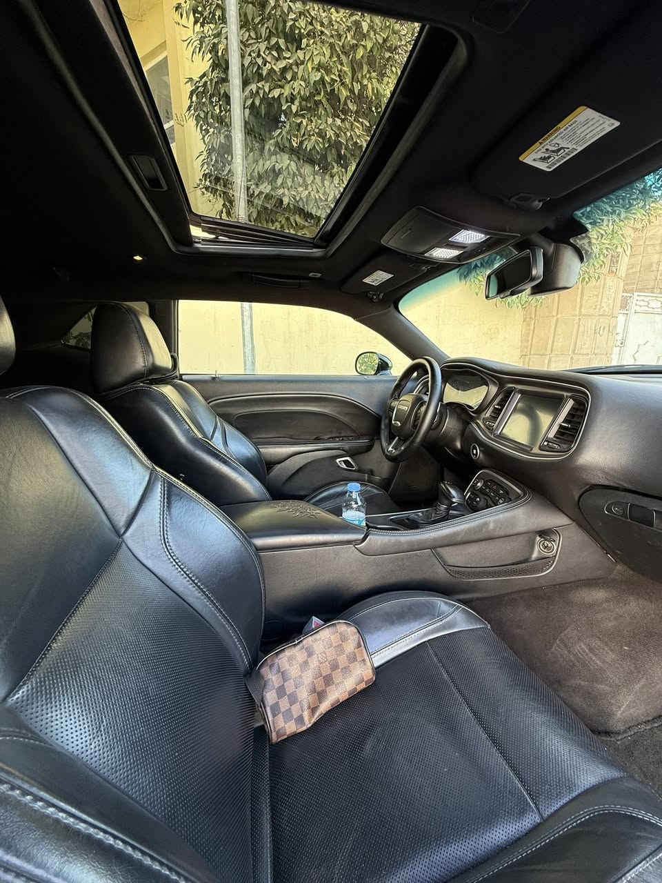 مرحبا اخوان 
جالنجر 2018 مواصفات Gt بلاص فور ويل 
سعرا 139 مجال قليل
فول فول مواصفات 
سلايت و رادار كشنات حار بارد 
ستيرن هيتر كهربا حساسات خلفي شاشه كبير 
تشغيل عن بعد كشنات جلد حضن 
سيارة كلش جديد مال جناي 
بيها جاملغ سايق صبغ و بنيد مبدل سبورت  جاملغ ثاني بس بخ 
ايرباك سيستم 
سيارة ماشيه 105 الف ميل گير محرك تبريد صدر كلة مكفول صيانه كامل 
بيها مكانين تعديل بارد PDR 
مكاني كركوك ***********
