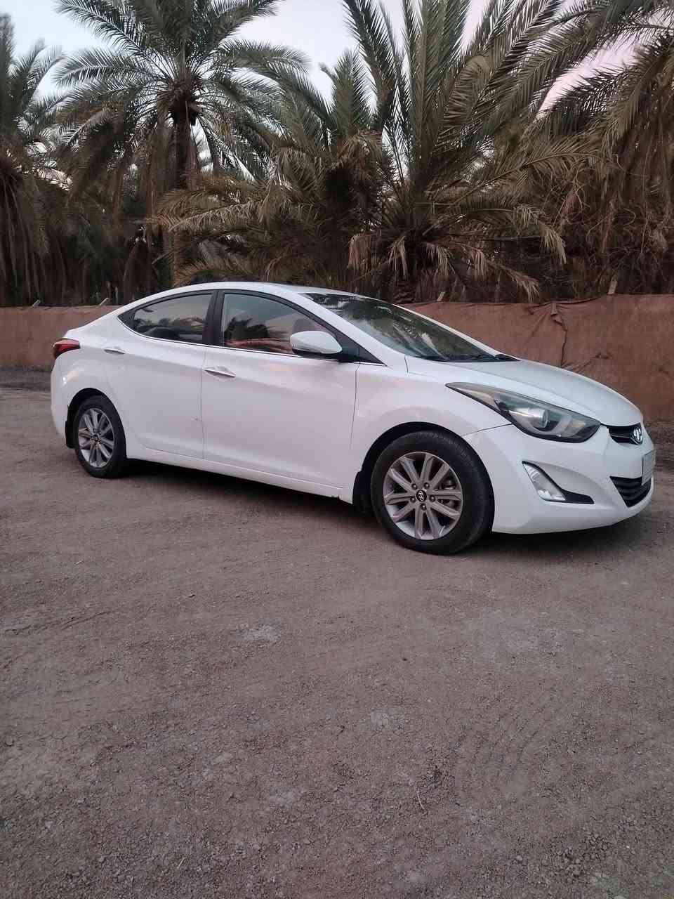 سلام عليكم
الانترا خليجي 2015 فول مواصفات خنك عده البصمه.. رقم كربلاء  بيها باب خلفي رش فقط وبيها بارد بسيط مكينه كير حداديه تبريد خير من الله السعر 122 مكان السياره كربلاء الوند ***********
