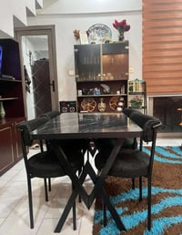 طاولة سفرة • ٤ نفر • شوين السليمانية