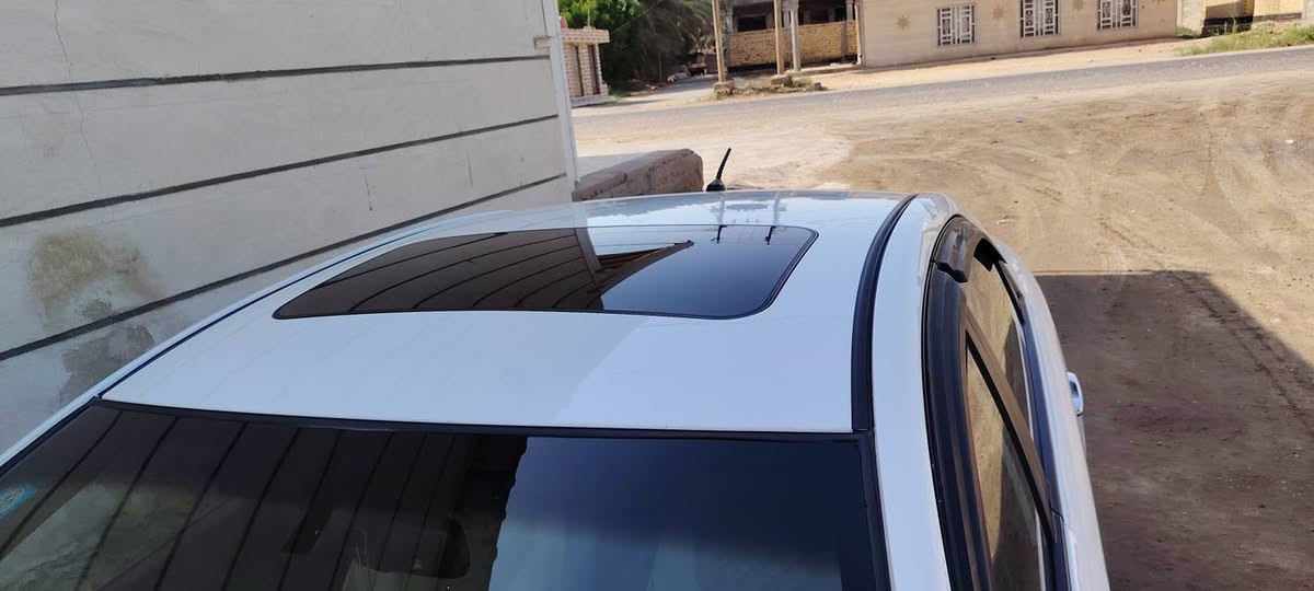 البيع سيراتو ١٣
رقم بغداد بسمي
مدار ثاني يوم
فول مواصفات
فتحه
مري شفط
تحكم بل سترين
كامره خلفيه
تخم تاير جديد 
سياره مكفوله عده بارد باب الخلفي موضح بل صوره
الاستفسار خاص او ***********
***********
السعر ١١٧ وبيه مجال
مكان السياره سماوه رميثه
