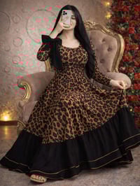 ملابس نسائية • موديلات صيفية • توصيل مجاني