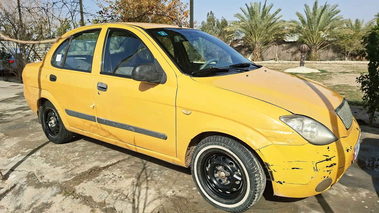 السلام عليكم طيبة للبيع موديل ١٦ سيارة كاملة من كولشي مكينة بية تبخير قليل والبقية مكفول رقم انكليزي سنوية ٢٨ او بسمي السعر ٤٣ مكاني الحلة ما متواجد عل نت ***********
