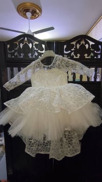 ملابس أطفال • مستعمل • يلبس سنة