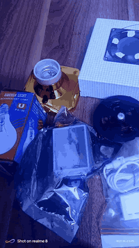 عرض عرض كميه محدوده   كل هاذا  متكون من 🌺مقياس حرارة + 🌺ومقياس رطوبه🌺 ...