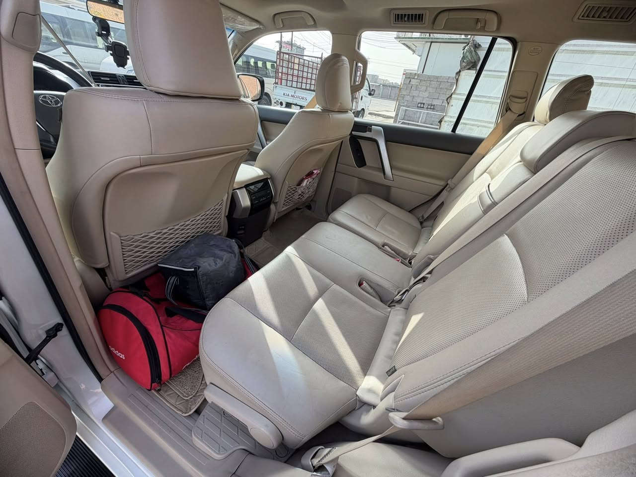 السلام عليكم برادو 2019 Vx

6 سلندر 

مكفولة عدة تكحيل بالدعاميه

كلشي موضح بالصور 

من مواصفات 

كشنات تبريد 

$435 وبيها حگ جيتكم

 ***********
