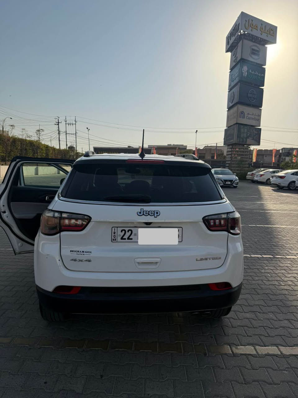 .    🔥Jeep Compass🔥   . 
.          💣سعر:$١٩٠💣      .
.              مۆدیل:٢٠٢٢         . 
.     📦32,000Mile📦      . 
.            مکینە ٢.٤🚀         .   
.                ٤بستن             .  
.   بصمە-کوشن جلد کارەبای سارد گەرمی🔥. 
🔴***********🟢
  🟢***********🔴
☎️☎️Whatsapp☎️☎️ أربيل, العراق
