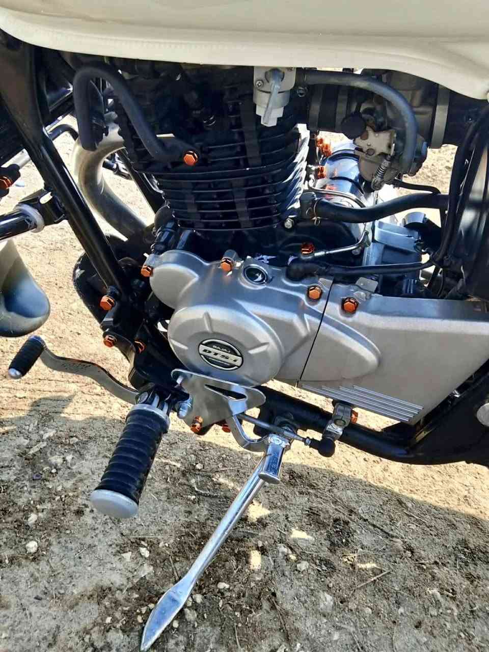 افنجر كروز للبيع
موديل ٢٠١٩ ماشية ٣٤ الف
نظيفة كلش
رقم واسط 
رقم صاحبها ***********
