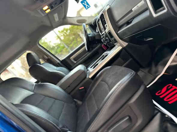 رام 19 سياره اتخبل صاروخ بالمشي المرغوب باب طويل وبدي قصير بيهه صبغ حزام اثر شخوط فقط مراوس اوبيع سعر 200 الخاص مفتوح ***********
