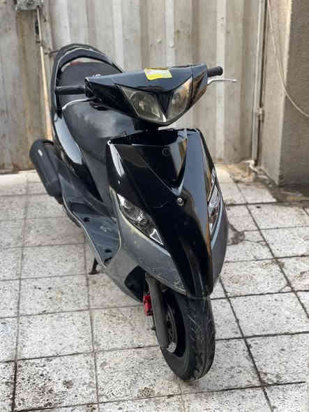 السلام عليكم البيع ثعلب جي تي ار نوزل الدراجه رمبه صالها شهر ونص من نازله جديده بمعنى الكلمه بدون اي نقص ماشيه 37 مكانها بغداد الكرخ قرب مرور التاجيات السعر 825 وبيها مجال حك الجيه***********
