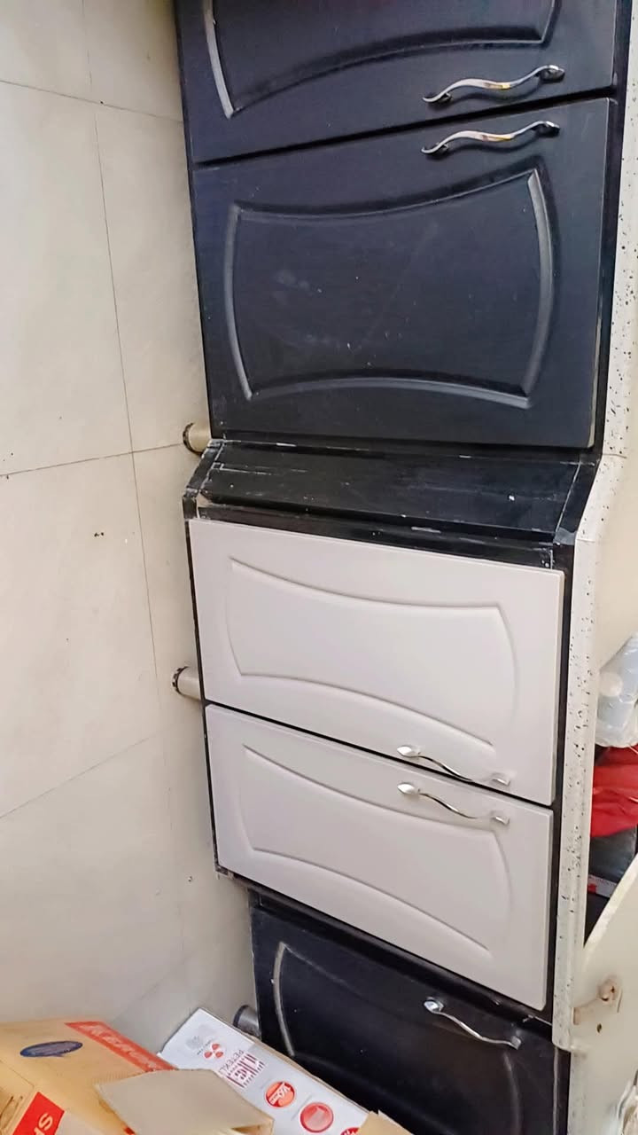 كاونتر اج دي اف 
٣ مترات 
للبيع نظيف جدا


**إذا كنت صاحب هذا الإعلان وتريد حذفه لأي سبب، رجاءا أرسل رسالة إلى الدعم الفني**
