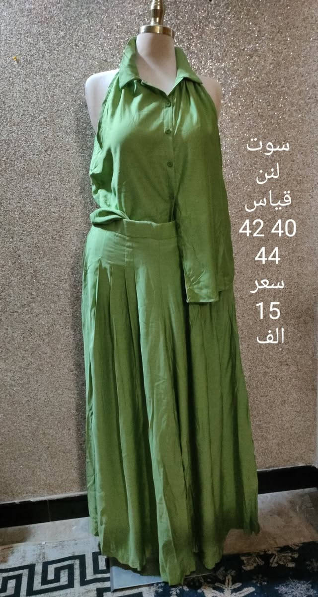 سوت يجنن صيفي مريح باللبس قماش لنن بارد ثلج قياس 40 42 44 جديد 🍓🍓


**إذا كنت صاحب هذا الإعلان وتريد حذفه لأي سبب، رجاءا أرسل رسالة إلى الدعم الفني**