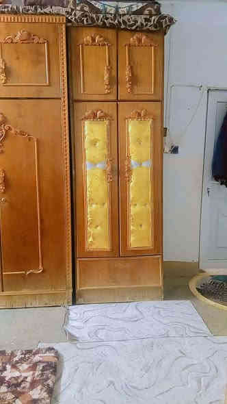 السلام عليكم غرفه اخشاب حيل نظيفه عراقي خشب الاصلي المكان حدباء بالموصل السعر مليون اللي يحب على رقم التليفون ماسنجر مغلق ‏‪0774 763 1328‬‏ Singapore
