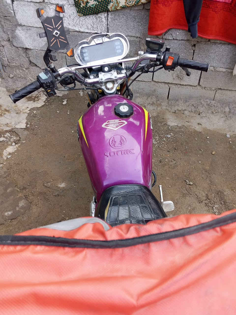 السلام عليكم ايراني للبيع 5كير محرك مكفول كهربائيات شغاليه يرادله بس ترتيب قليل مكان الدوره السعر 550 وبيه مجال قليل ***********
