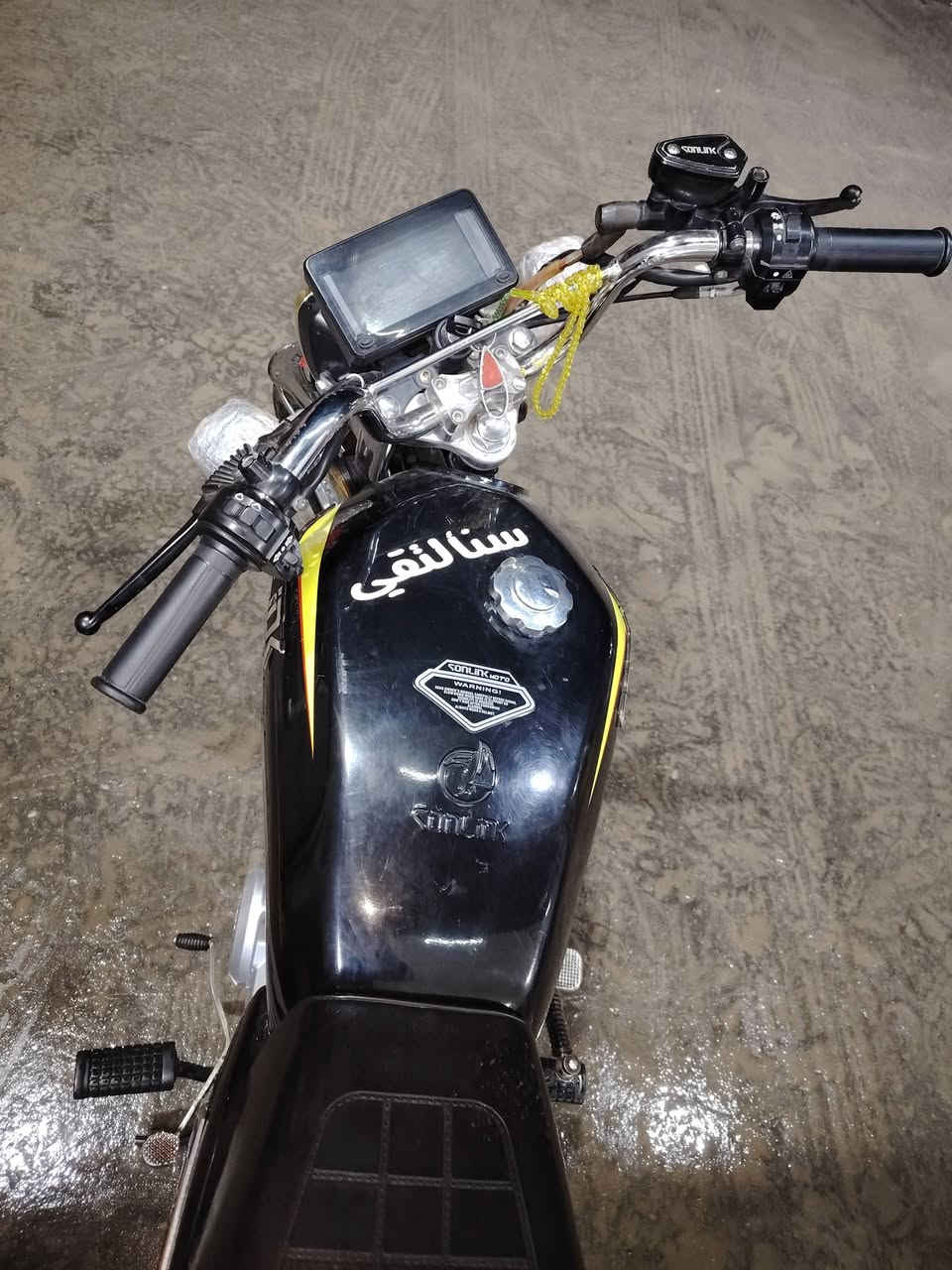 وين اليدور نضيف دراجه ايرانيه ٤ كير للبيع جاهزه كلشي شغال ما ناقصه شيء أوراق موجوده السعر خاص او اتصال *********** مكان بغداد الشعب اتصل واني خادم
