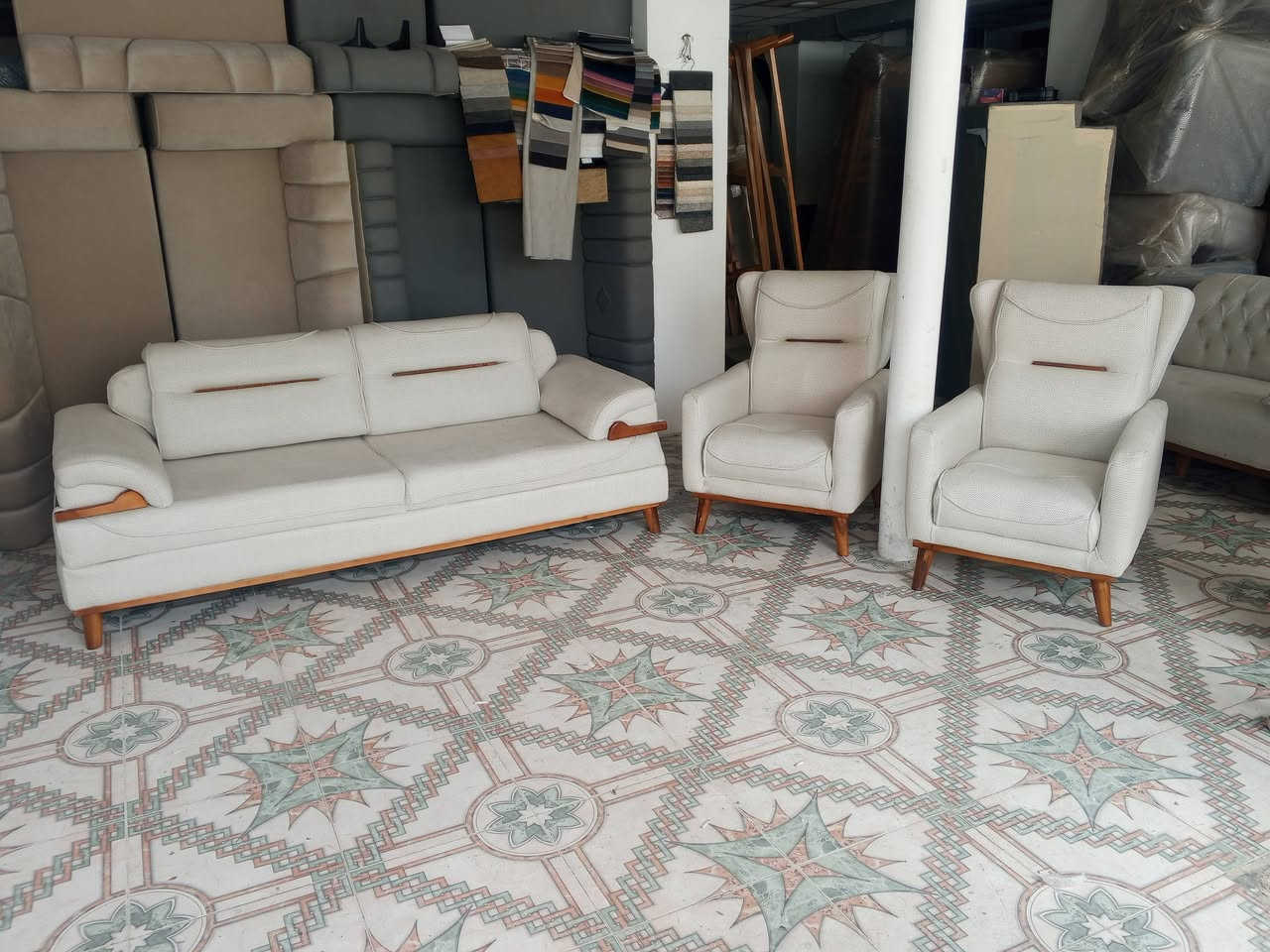 تاقمي ايراني ميزى نان خواردن بة جوملةو مفرد بةردةستة ناونيشان سليماني


**إذا كنت صاحب هذا الإعلان وتريد حذفه لأي سبب، رجاءا أرسل رسالة إلى الدعم الفني**