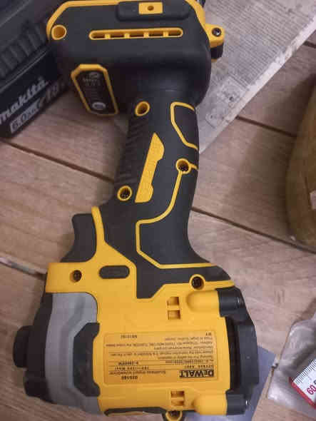 واتساب ***********
