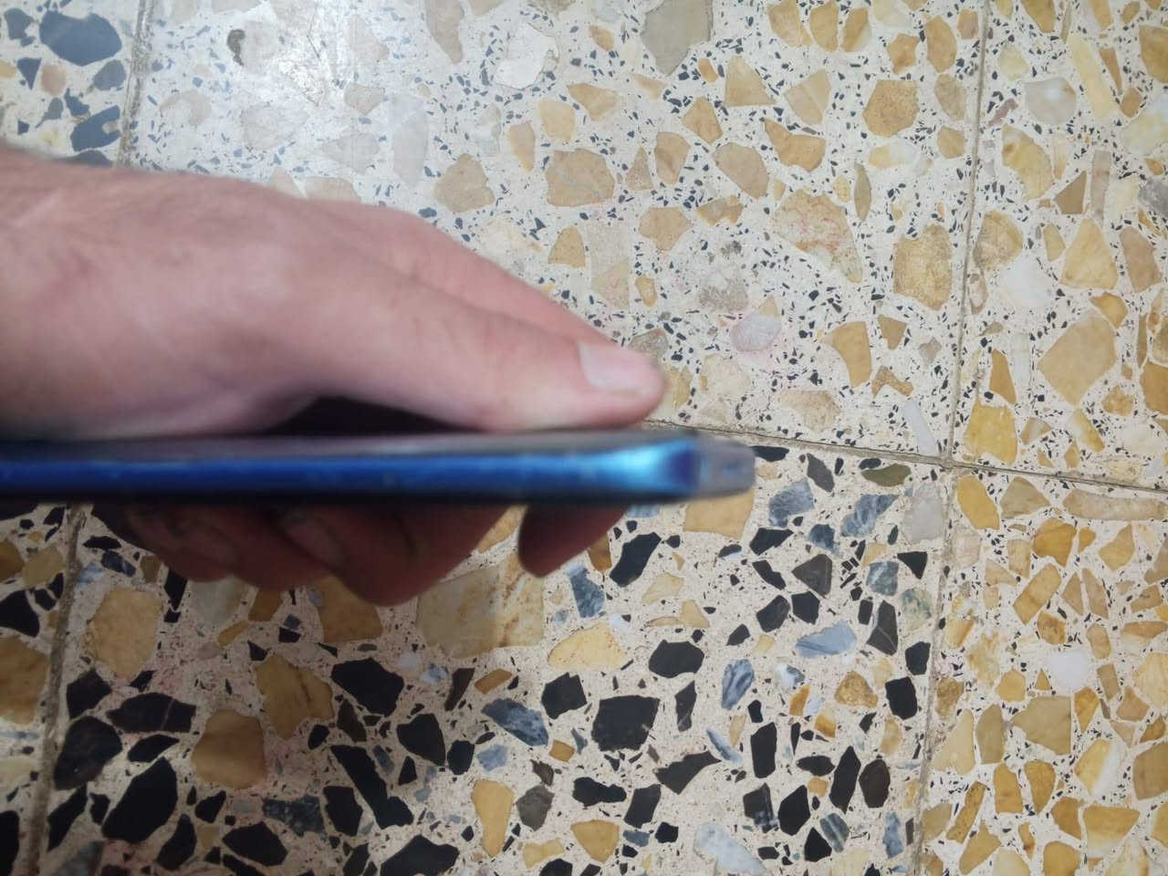 ريدمي 10 ذاكره 128 مبدل شاشه سعره 100 قفل مستعجل ع بيعته اي واحد يراسلني كبل ابيع


**إذا كنت صاحب هذا الإعلان وتريد حذفه لأي سبب، رجاءا أرسل رسالة إلى الدعم الفني**