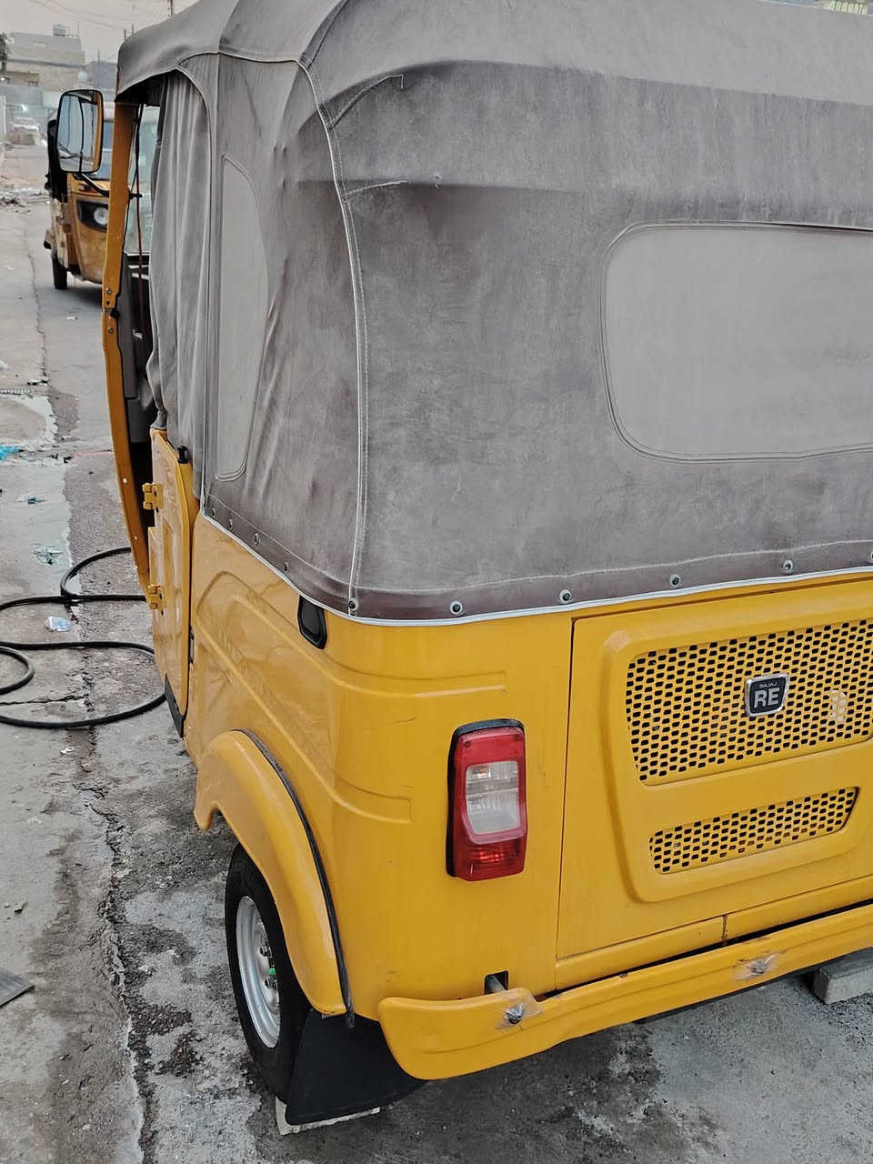 السلام عليكم تكتك لبيع ٢٢ كفاله عامه ***********
