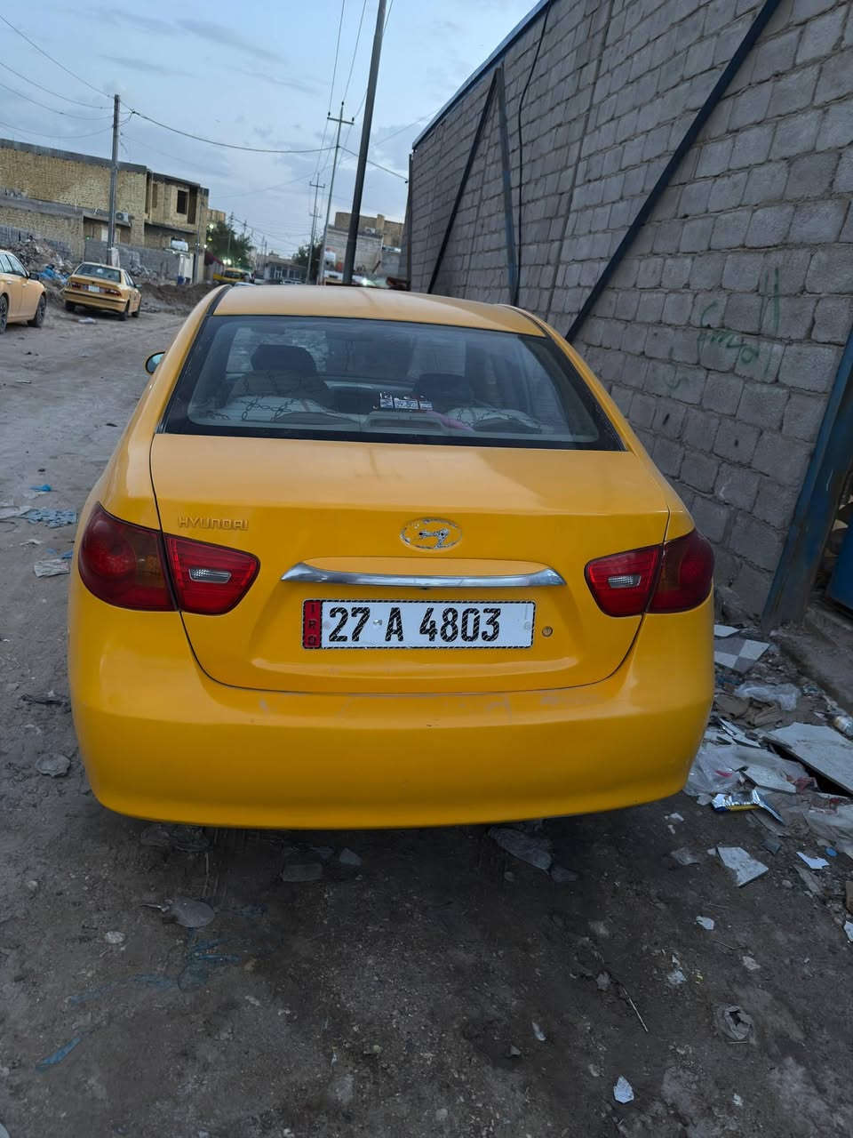 النترا صابونه خليجي 11
سياره بيه قاعده الدبل مبدله يسمونه فخذه وباب وبنيد سياره مكفوله ضربه وتجيه شواصي مكفوله سنويه ورقم انكليزي بسمي مصفره هيه وغرامات
تخم تاير كير ومكينه مكفولات
مكاني الناصريه المركز 
الستفسار اتصل ***********
