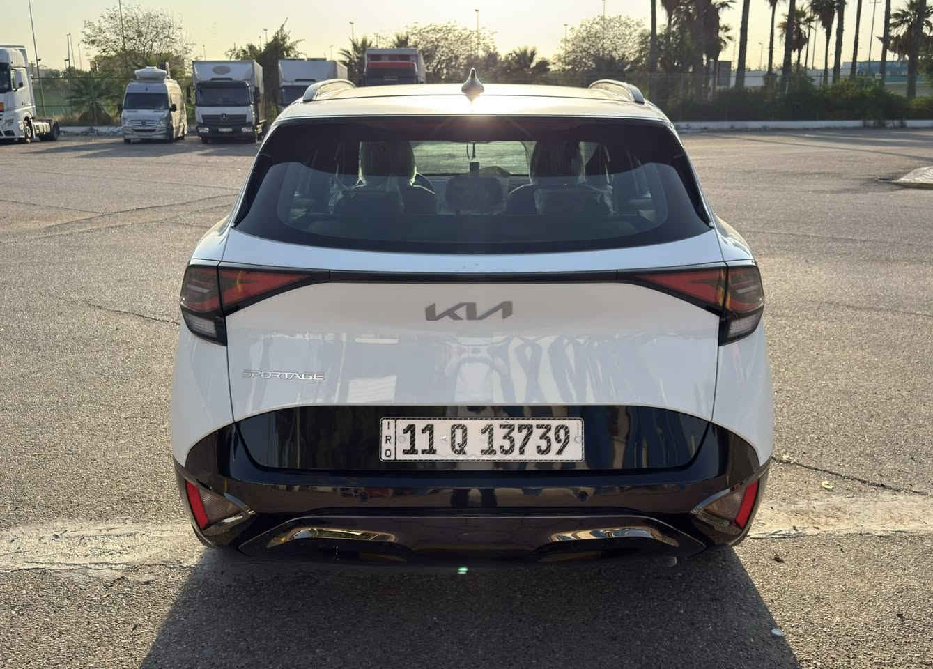 سبورتج 2025 بلاك ادشن خليجي ضمان الدولية 
 ماشية  9000
بيها ٣ تبديلات دهن مجاناً 
( فول مواصفات )
بصمة + تشغيل عن بعد
بانوراما +  الأنارة الداخلية LED
كراسي الأمامية كهرباء + صندوق كهرباء
(  السيارة نقاط عمياء  )
داخل زيتوني واسود جلد وكنتارا 
مقاعد الأمامية تدفئة+ مقود تدفئة
 شاشة كبيرة +كامرة خلفية دوارة
6 ايرباك +شاحـن وايرلـس
مرآة اوتو دم + حساس مطر
تبريد شاشة مناخين منفصل 
حساس امامي + خلفي
مانع انزلاق + مانع انحدار
هند بريك بصمة+ أوتو هولد
قطعتين تبريد+ اربعة انظمة قيادة
انارة الأمامية LED + انارة خلفية LED
تحكم ستيرن جهتين + شفتات
اشاير بل مري والمري كهرباء
كت بيانو بلاك اسود لامع 
محرك 2000

للأستفسار ***********
