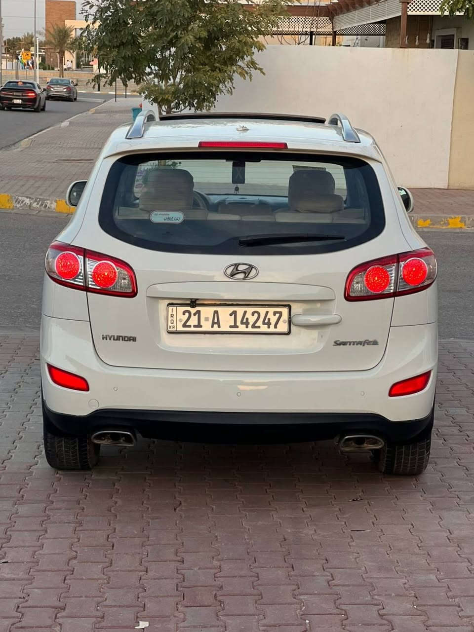 يالله السلام عليكم...
نقد فقط اعتذر ع الاقساط والوعده والمرواس
بسعر مناسب 143$وبيها مجال بسيط لشراي
هونداي سنتافي وارد خليجي الموديل 2011الون ابيض السياره مكفوله كفاله عامه من الصبغ والتبديل والبارد والحالوب مكينه 2400دوش المرغوب بدون صرف او صوت او بخار كير بدون عيب السياره جديده. واحلا من الصور ماشيه 167كم  مواصفات :
داخل عسلي
سلايت روف
3قطع تبريد
7راكب
صاج ملكي
بلاجكتور بلادي
تحكم ستيرن
اواكس
يو اس بي
اشاره بالمري
مري شفط
ويل كب كروم
4دسك
ارضيه جلد
كشن جك 
كامره خلفيه
دبل كزوز 
كير/محرك/صدر/تخم تاير/تبريد/تدفئه/ارضيه جلد/دوشمه/كهربائيات/باتري كله جديد وبالشرط 
رقم سليمانيه(21) دولي الجديد سنويه جديده لل 2030هزه جديده براد شرط التحويل والغرامات
عنوان السياره صلاح الدين-تكريت-القادسيه الخاص مغلق للاستفسار:***********
