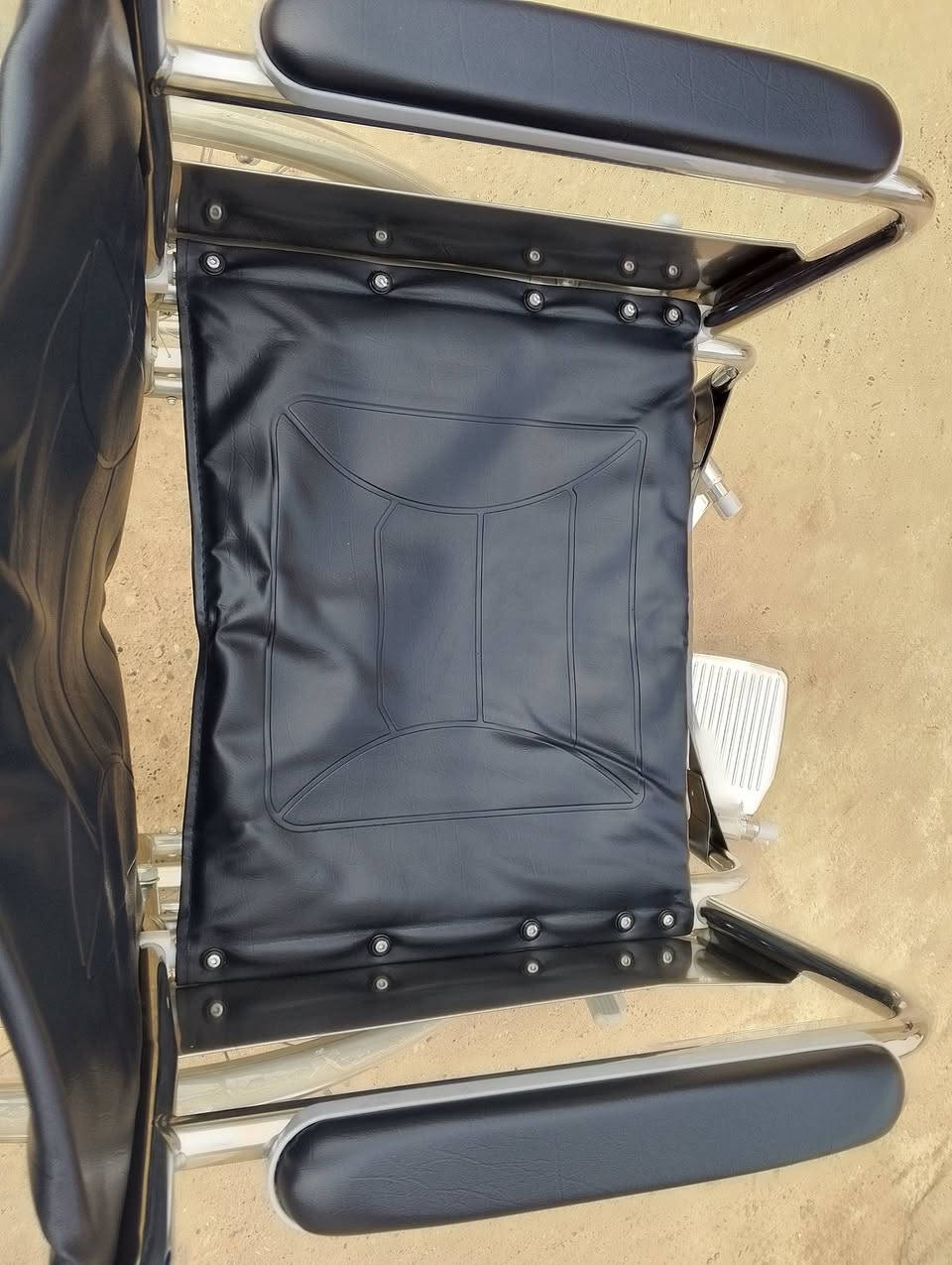 عربانه جديده والله العظيم مره وحده استخدمنها نضيفها وهاي الصور كدامكم والسعر 60وبيها مجال


**إذا كنت صاحب هذا الإعلان وتريد حذفه لأي سبب، رجاءا أرسل رسالة إلى الدعم الفني**