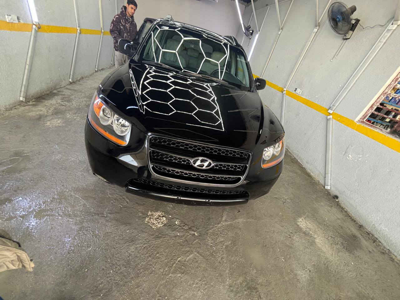 السلام عليكم خوان سنتافي موديل ٢٠٠٨ مصبوغه عام سنويه الاماني بس يرادلها تبديل لاوحات ٠٠٠٠سعره ٧٥ العنوان كربلاء سياره رقم انجليزي*********** اتصال فقط
