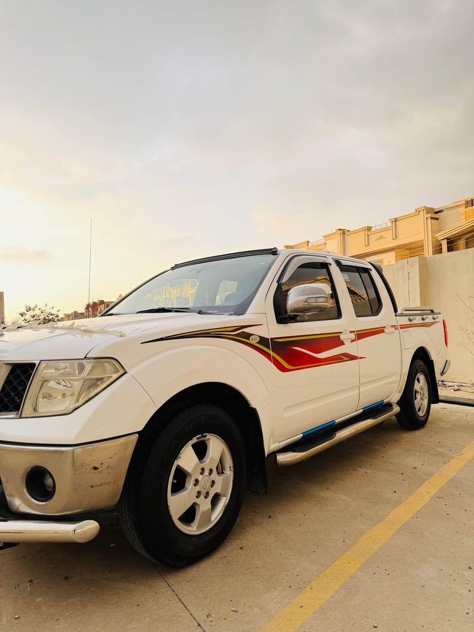 رەقەم تەلەفۆن (***********)
ناڤارە مۆدیل ٢٠١٣ تۆماتیک ناو سوور چوار جام کارابا ئاوێنە کارابا پشت و پێش کەپس بی لیدان تەبرید سارد و گەرم بەشەرت گێر و مەکینە بەشەرت بەناو کردن و غەرامە بەشەرت رەقەم هەولێر سەنەوی و رەقەم نوێیە تاکو ٢٠٣٠ نرخ ١١٧ وەرەقە و مەجال أربيل, العراق
