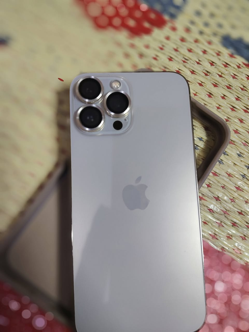 السلام عليكم ايفون 13 برو ماكس مكفول من كلشي بطاريه 85 جهاز نضيف كلش سعره 750 وبي مجال للتواصل ***********
