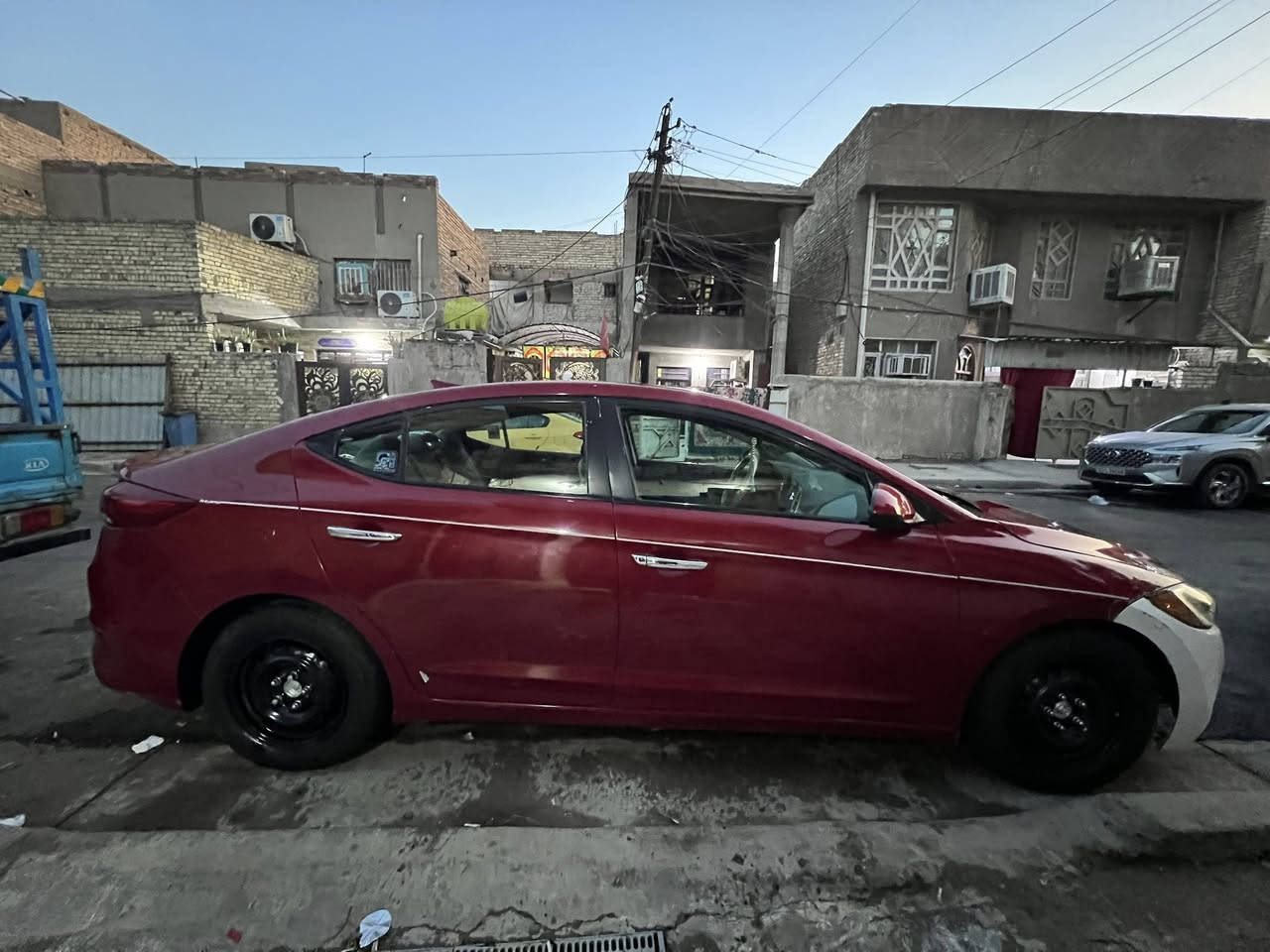 النترا ٢٠١٧ وارد أمريكي بيها خمس قطع سونار مرفق بالمنشور مكينه كير خير من الله
السعر 115 وبيها مجال 
مكاني بغداد الجديدة 
الاتصال فقط ممتواجد عل نت ***********
