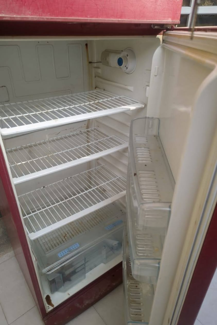 ثلاجه 16قدم نظيفه شغاله للبيع
***********
