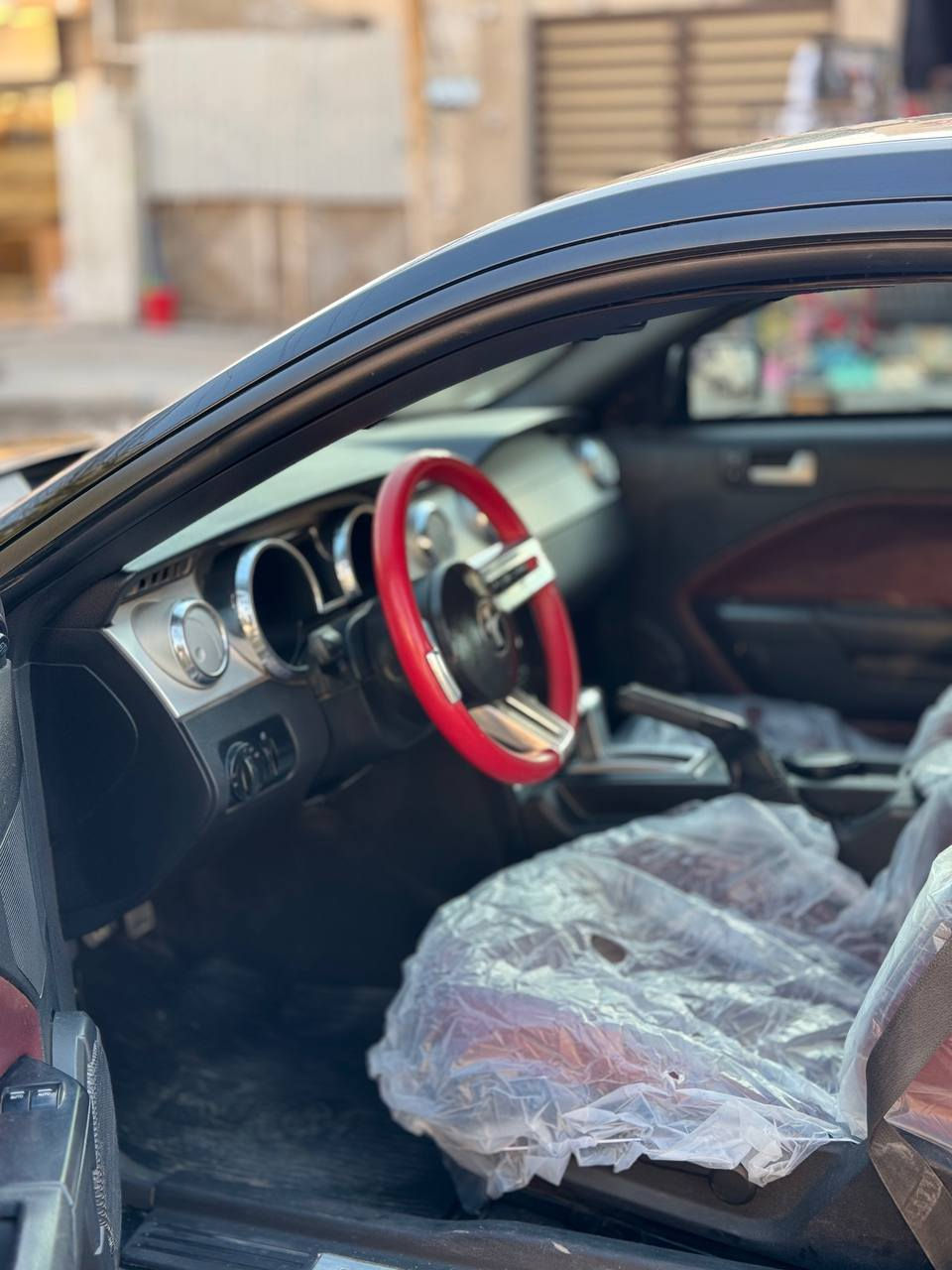 سلام عليكم
موستنج 2009 
كير محرك كفالة
 تبريد محور چارجر يعني ثلج   
مواصفات 
1 مري كهرباء 
2 داخل جلد ماروني
3 تحكم ستيرن جهتين 
4 كشن السايق كهرباء 
5 انارة داخلية بلادية 5 الوان 

الأضافات 

1 كامرة خلفية 
2 ويل كب حجم 20 كروم  
سيارة مال بيت مداخلة استعراض نهائياً ولا معدل عليهة بلادية 

السيارة مكفولة من الضربة غير ضربه بالدواسه الايمن 
داخلة كلين 
وهنا بلعراق 
نصبغت حزام  للجمالية  

السعر    68 $   وبيهة مجال بسيط 

بغداد الطالبية مقابل مسبح الصفا 
***********
