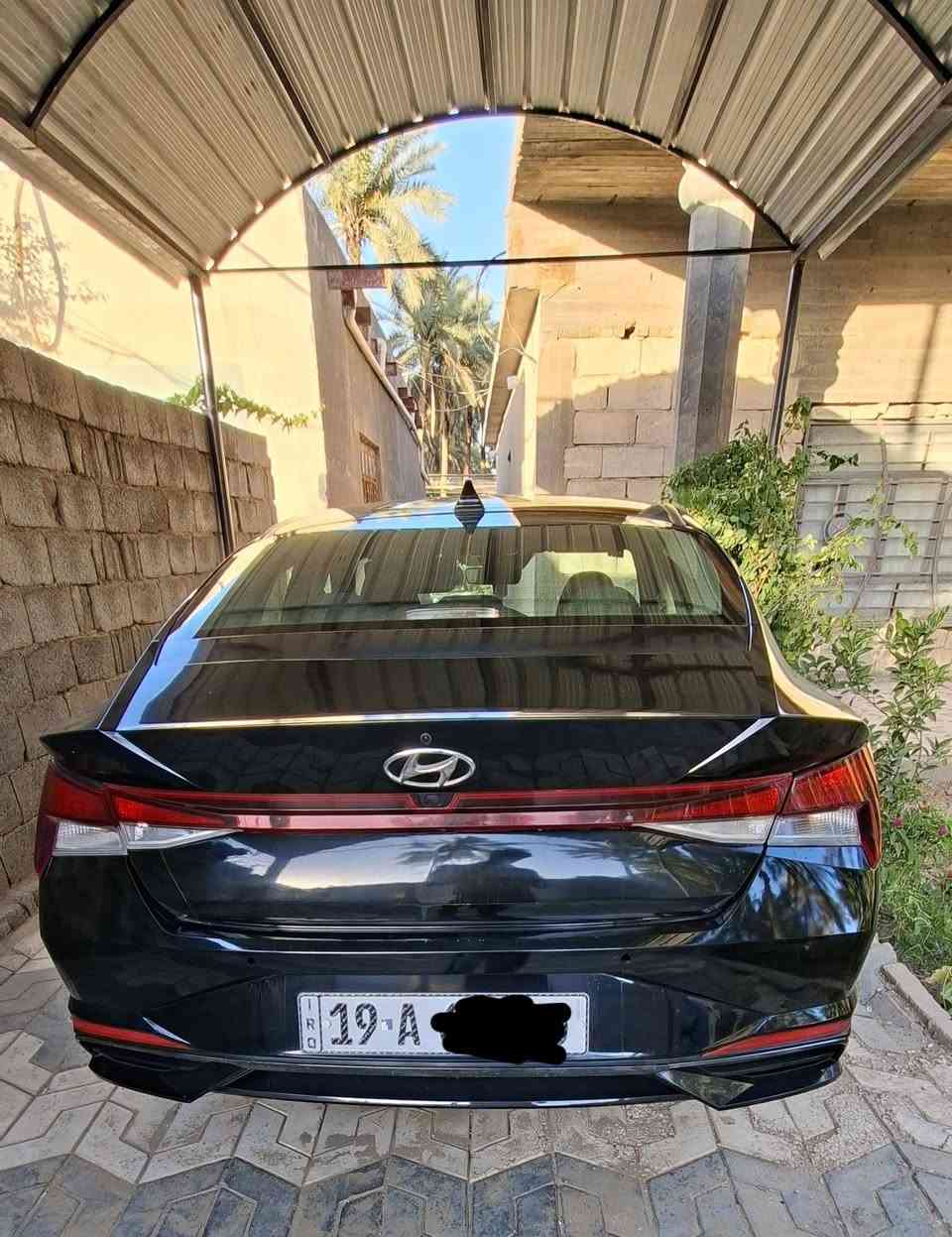 السلام عليكم
النترا 2022 امريكي 
محرك 2.0
ماشيه 37.265 كم 
رقم كربلاء معوقين 
مواصفات SEL
$155وبيها مجال 
المكان كربلاء الحسينيه 
***********

