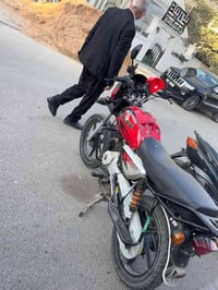 دراجه للبيع بوكسر  موديل 2023 مرقم بغداد مداور ثاني يوم سعره ملوينين و...