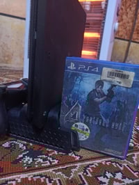 بلي 4 سلم  ذاكره 500 يد واحد مال الوكاله وكلشي موجود بل بلي ما الوكاله...