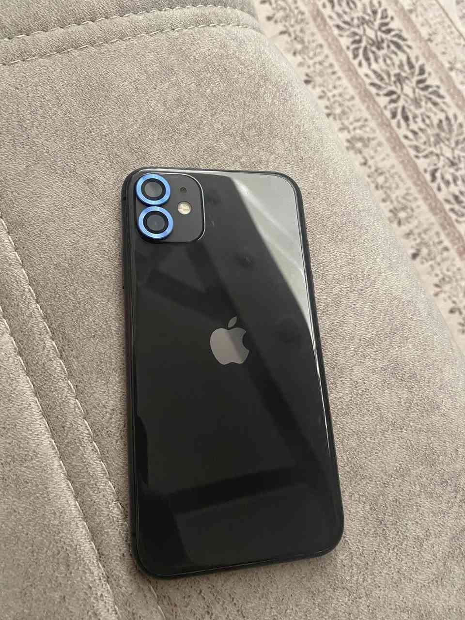 سلام عليكم 
ايفون ١١ عادي ذاكره ١٢٨ بطاريه ٧٤ شحنه كلش حلو تريد أبدلك بطاريه وكاله ضمان سنه ب٢٠ الف الجهاز نضافه عاليه كلش شاشه مبدله نوعيه كلش حلوه فيس إيدي شغال الجهاز كله شغال ومكفول من كلشي سعره ١٩٥ بس مجال بسيط كلش مكاني كربلاء فندق البارون توصيل موجود ***********
