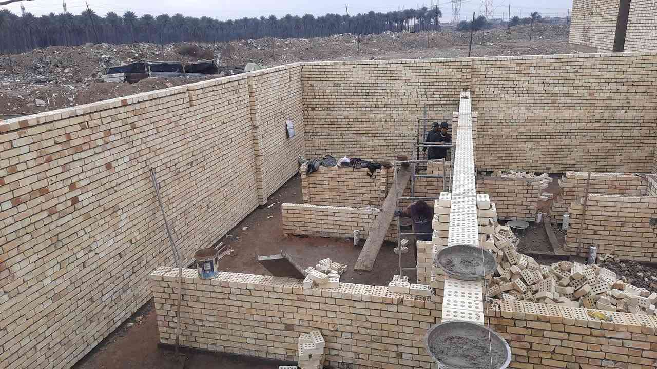 "السلام عليكم ورحمة الله..
معكم الخلفة حسين البلحاوي خلفة البناء. نضع بين أيديكم خبرتنا الطويلة في عالم البناء والترميم، حيث نهتم بأدق التفاصيل لضمان جودة العمل ومتانته.
ننفذ جميع أعمال البناء بأسعار مناسبة ودقة في المواعيد.
للاستفسار والحجز
***********
***********
