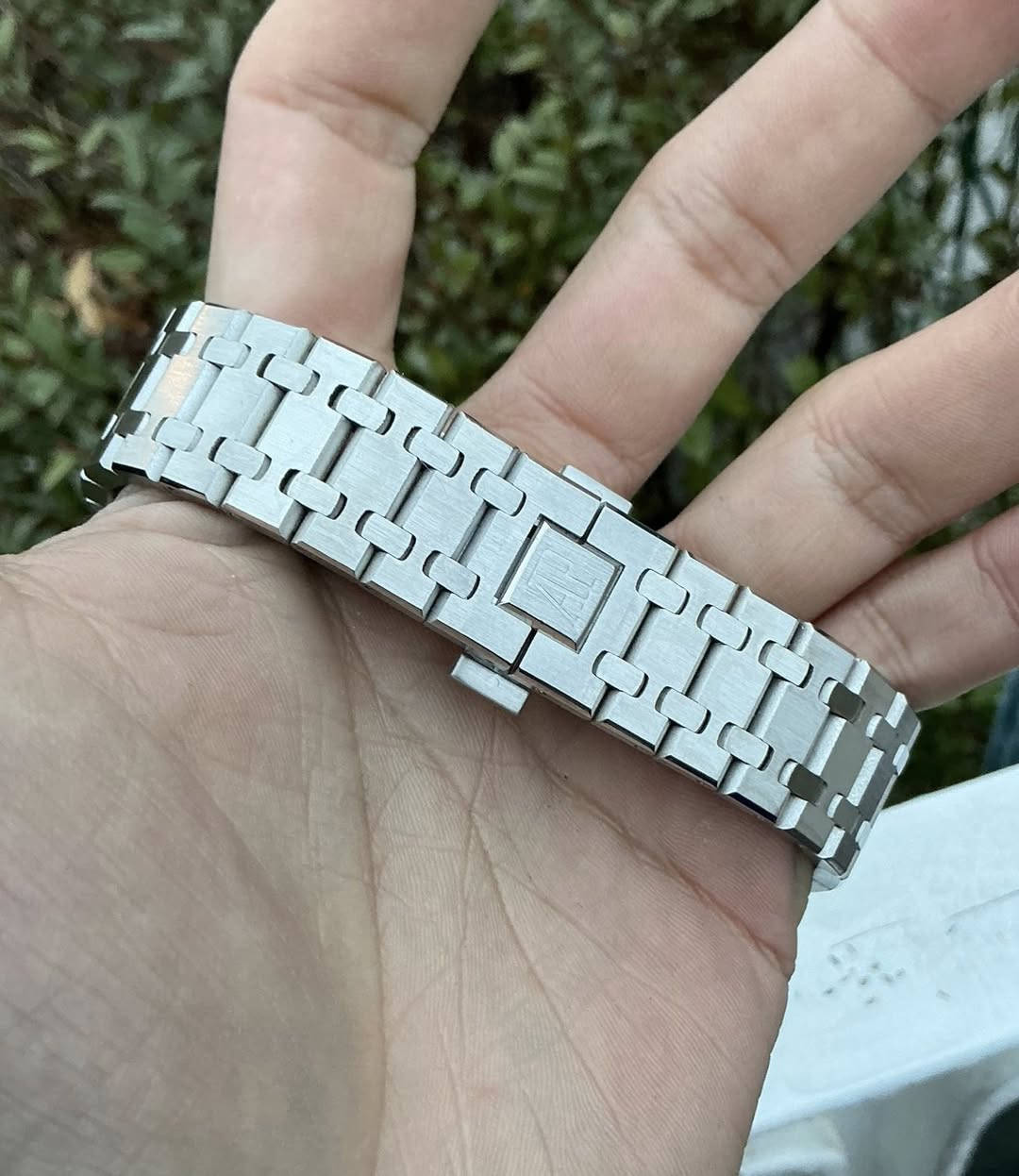 السلام عليكم ساعة Ap اوتوماتيك جديد
ظهر كشف شفاف
قفل فراشة
لون سلفر مميز
نافذة للتاريخ
قطر 43 42
قفل بحري
85 الف


**إذا كنت صاحب هذا الإعلان وتريد حذفه لأي سبب، رجاءا أرسل رسالة إلى الدعم الفني**