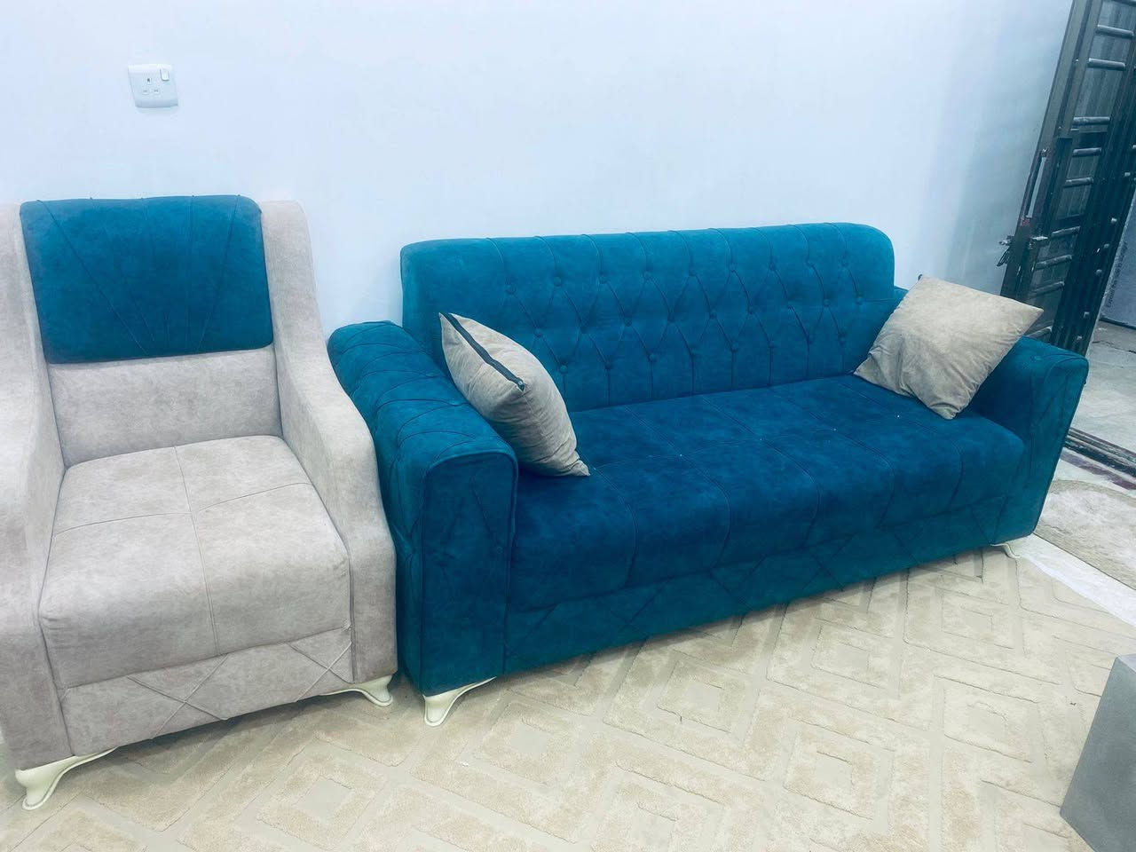 قنفات للبيع ١٠ مقاعد


**إذا كنت صاحب هذا الإعلان وتريد حذفه لأي سبب، رجاءا أرسل رسالة إلى الدعم الفني**