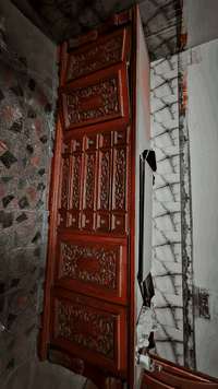 بوفيه  ومعرض وكنتور درجه أولى نظافه ٩٠٪ للبيع
***********
