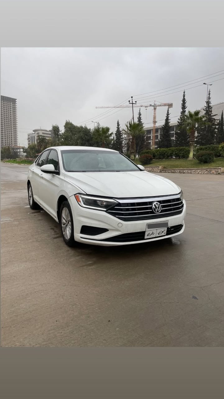 جيتا ٢٠١٩
٤ پارجه و نيف صبغ بئ داخلي 
ارباگ بس دكمه 
٦٩ مايل يا جوي 
مه كينه ١٤ توربو مرغوب 
گيرو مه كينه ب شه رت 
سعر ١٢٨ مجال 
***********
