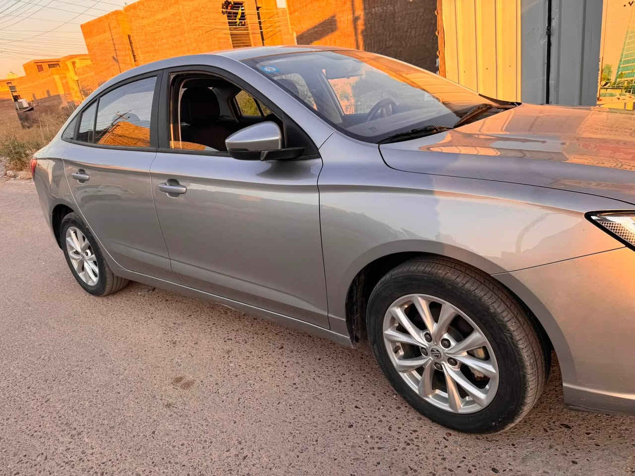 Mg5 .2024
ضمان شركة 

‏‎المحرك 1500 تنفس طبيعي 

‏‎كير اوتماتيك 

بصمة تشغيل

داخل اسود

شاشة إلكتروني 

لايت امامي led 

تبريد لمس 

حساس امامي خلفي 

شاشة ابل كار بلي واندرويد

‏‎تحكم ستيرن جهتين

‏‎مثبت سرعة

‏‎ايرباك عدد 2

‏‎اشاير بالمري

‏‎ ترحيب

‏‎حساس اطارات 

‏‎ويل كب

‏‎عداد المسافة: 5الف 

‏‎وباقي المواصفات معروفه. سيارة مصروف عليها هوايه من صندوك وبنيد . مكانها بغداد 
السعر/18مليون و 900الف وييه مجال
الرقم /***********
