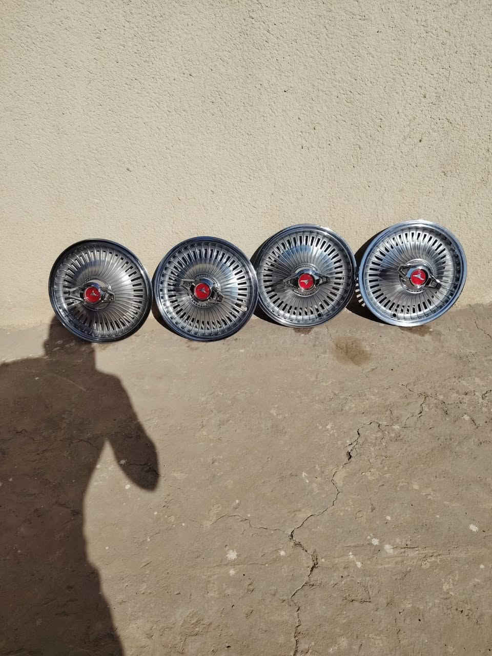 السلام عليكم كبات أصليه تخم البيع حجم ١٤ الرقم *********** بغداد الدورة
