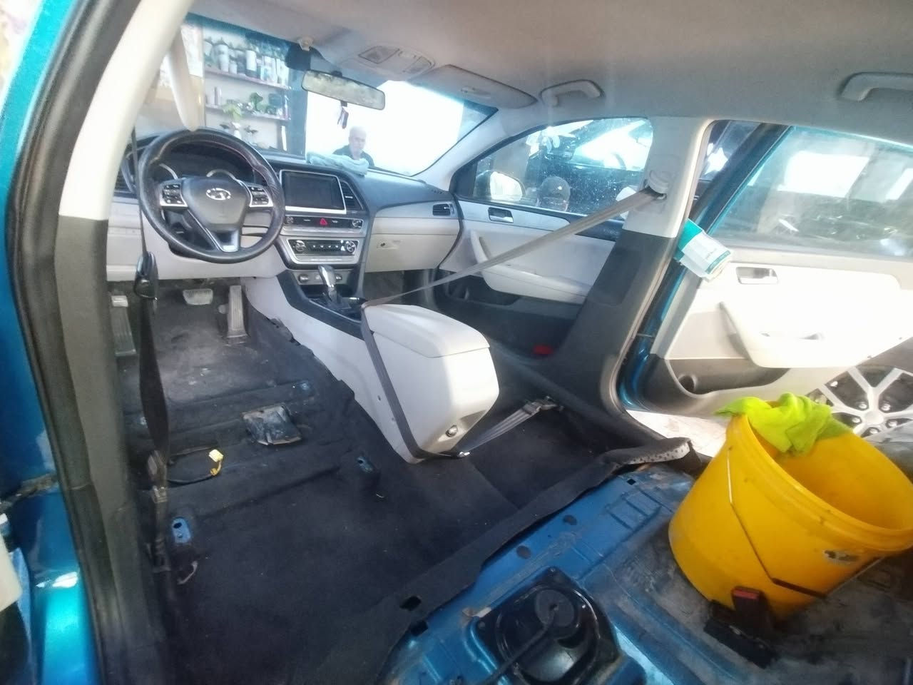 السلام عليكم اخوان اني خلف مولش حمام مضبوط غسل سيارات واللي عنده يريد حمام بولش يخابرني على هالرقم واتساب ويحتاج خلفات محطات بغداد هم اني موجود يراسلني على هذا الرقم واتساب ***********
