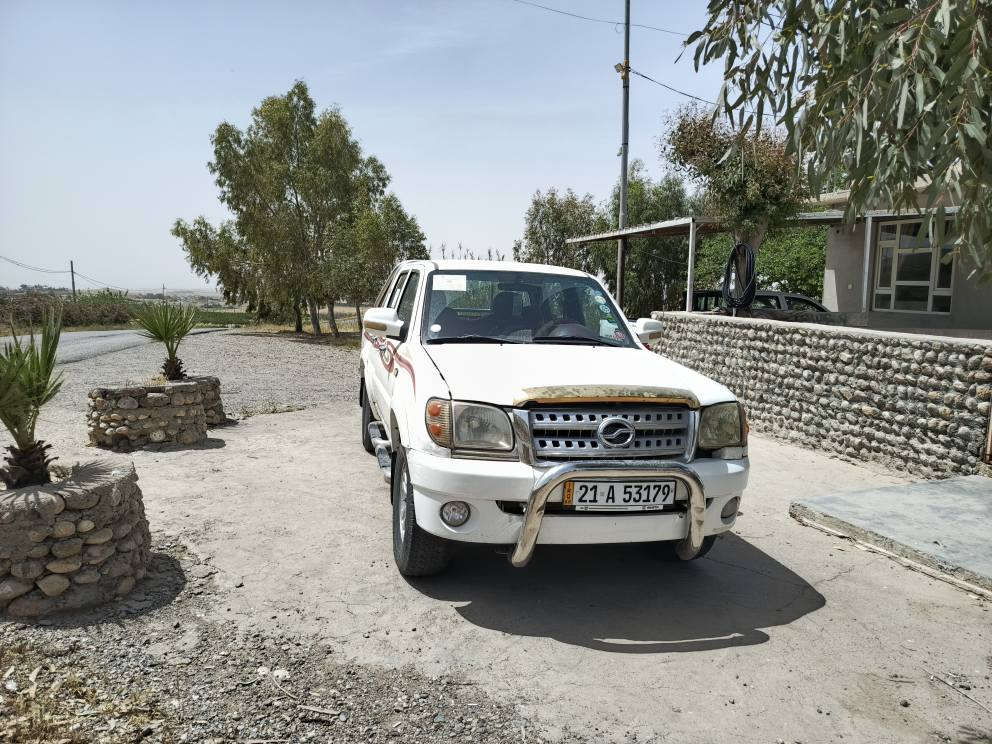 ئەدمیراڵ 2010 ناو سور شکل مەرزیە  بە شەرتی گێڕو مەکینە و تەبریدو تاقم پێش و هەر چوار تایەو سپێری لۆک لۆکە 
ئاوێنە کارەباییو ایشارەت
شاشە ئایپاد
سویچ کۆنترۆل قفل مەرکەزی
مەکینە بەخ بێ بوخار
چوار جامی کارەبایی
سەنەوی ژینگەی تازەیە تا ٢٠٣٠ بەشەرتی بەناو کردن
سعری58 گەڵاو مەجالێکی کەم 
شوێن سلێمانی
***********
*********** السليمانية, العراق
