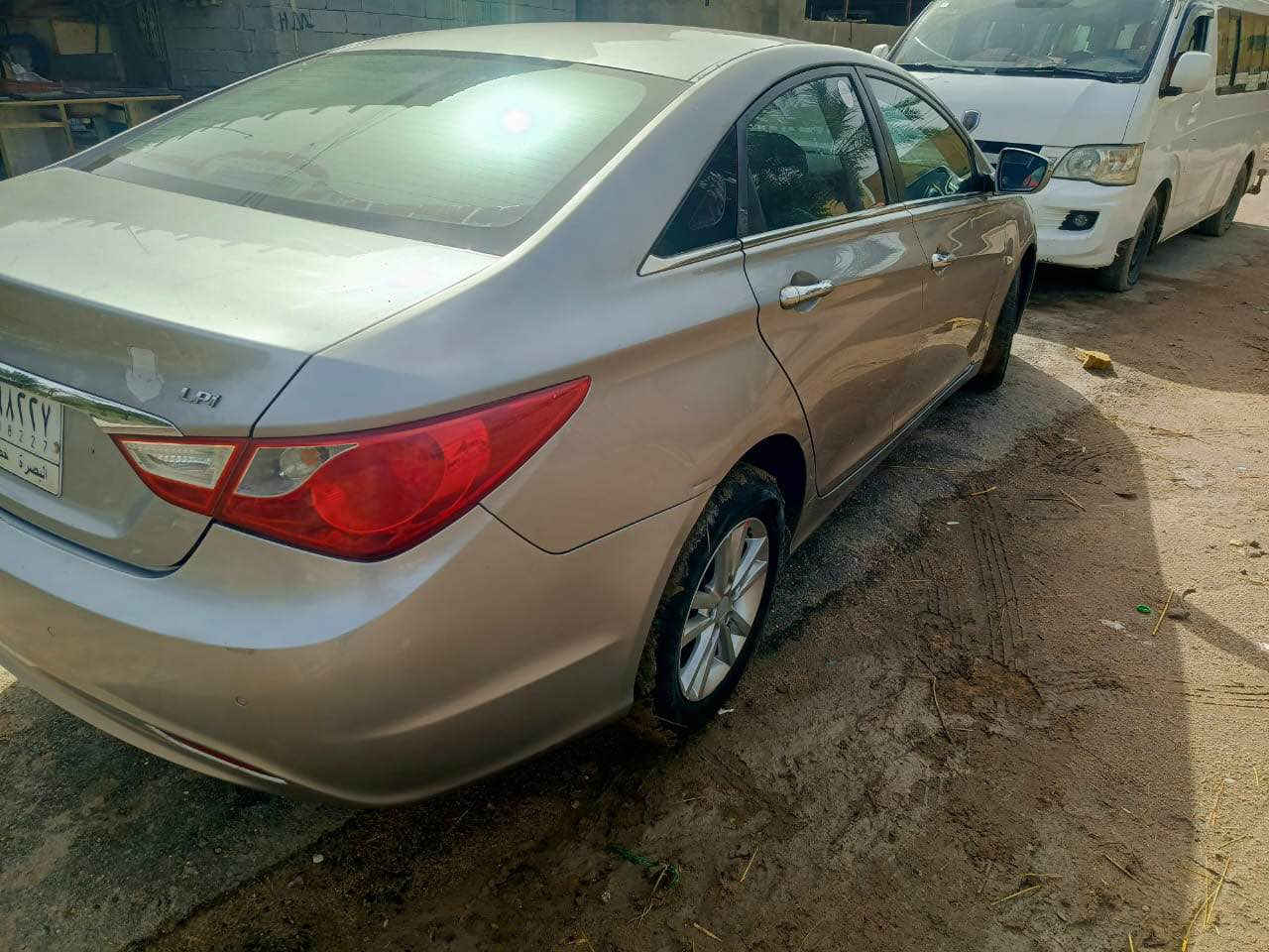 سوناتا موديل ٢٠١٤ وراد كوري مكفول من ضربه ماينكفل من صبغ سياره حلوه وجاهزه محرك ٢٠٠ دوش سنويه ٢٠٢٩ تنتهي محرك كير حداديه حلوه سعر ١١٠ وبيه مجال قليل اني مكلف بنشر هاذا رقم راعيه*********** عنوان البصره دور معمل ورق البصرة, العراق
