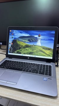 HP • Core i5 الجيل السادس • شاشة 15.6 بوصة