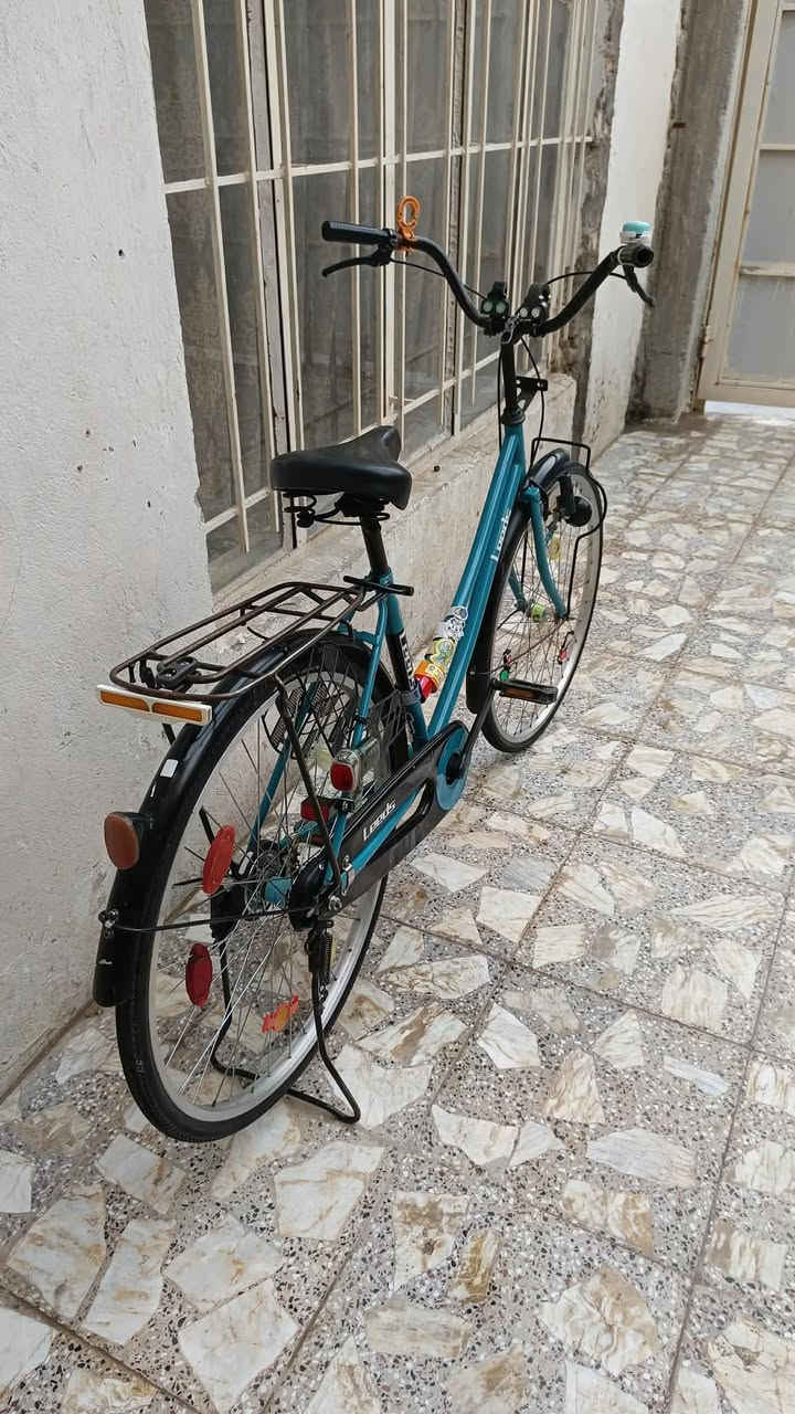 سلام عليكم شباب باسكل للبيع السعر خاص او للمراوس


**إذا كنت صاحب هذا الإعلان وتريد حذفه لأي سبب، رجاءا أرسل رسالة إلى الدعم الفني**