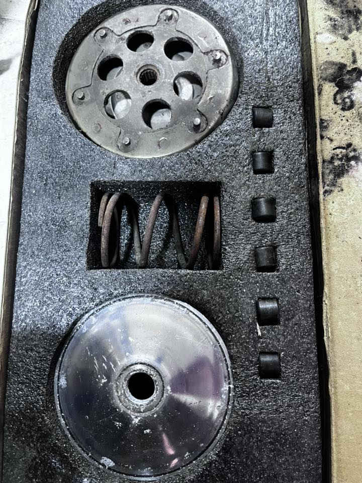 غراض للبيع بسعر مناسب ليريد منهن شي يتفضل. واتساب وتوصيل موجود ***********
ويل بلادي + تاير جديد كلش مصارلي شهر من شاده نوعيه   جيده والويل مصبوغ كامل ويه تاير 15 للعلم بس تاير شاده ب15
كلجات بلادي نضافه 70/100 شغالات وانطي وياهن قايش جديد ب15 جوه سوك
جوين بلادي نضيف ب5
صلنصه بلادي جديده كلش قطره لحيم مابيها ب 20
شيال بلادي نضيف كلش ب12
هندر ب3
ولياخذهن شلع يتدلل اسويله خصم كلش قوي
