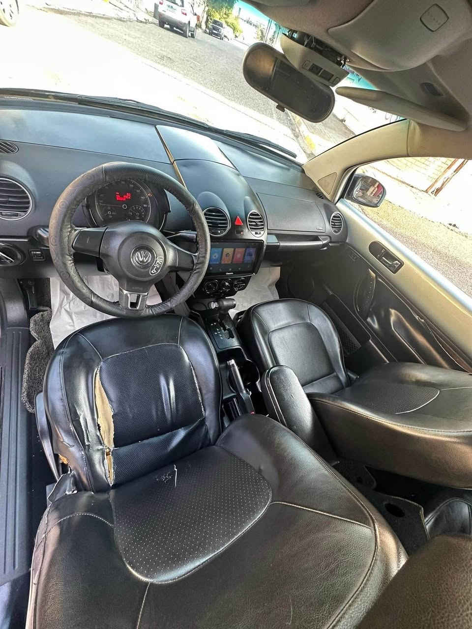 بيتل 2010 

سياره بيها بخ بونيت فقط

بدون حادث بدون ضربه 

سياره رقم كركوك 

رقم جديد 

سياره بدون مصاريف 

سعر 64 وبي مجال بسيط

((((مكان السياره كركوكً))))

للستفسار اكثر خاص او اتصال 

*********** كركوك, العراق
